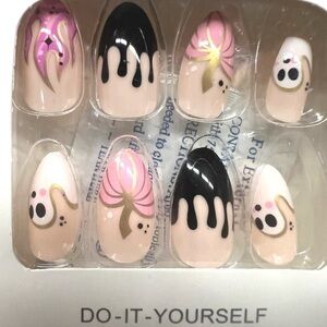Halloween DIY Nail Art Set with Pink and Black Designs